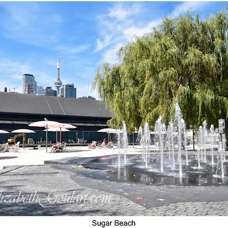 Three-Bedroom Condo With Free Parking Nearby Cn Tower With Lake View Toronto Exteriér fotografie